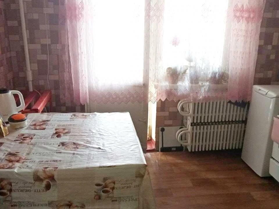 Квартира. Дніпро, Науки просп.