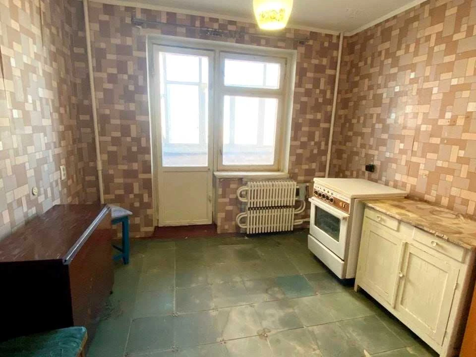 Квартира. Дніпро, Науки просп.