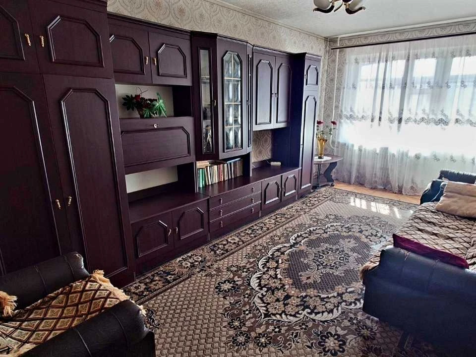 Квартира. Запоріжжя, Чарівна вул.