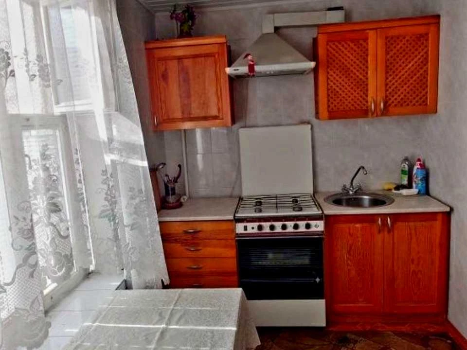 Квартира. Запоріжжя, Чарівна вул.