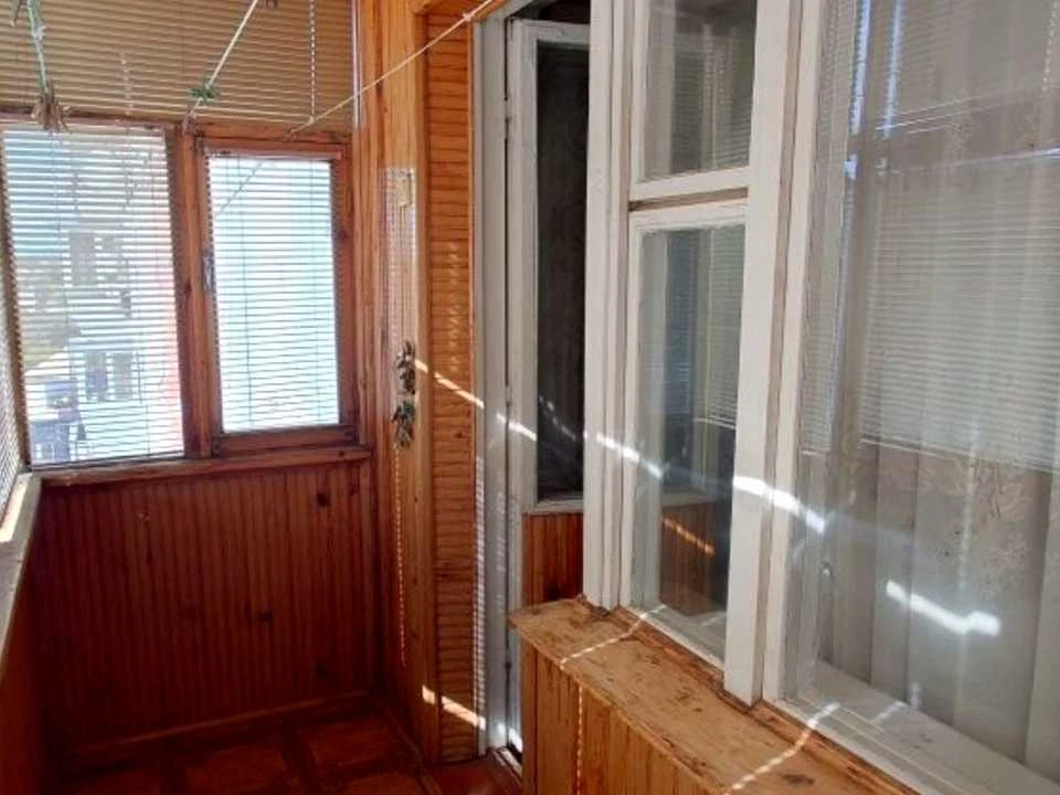 Квартира. Запоріжжя, Чарівна вул.