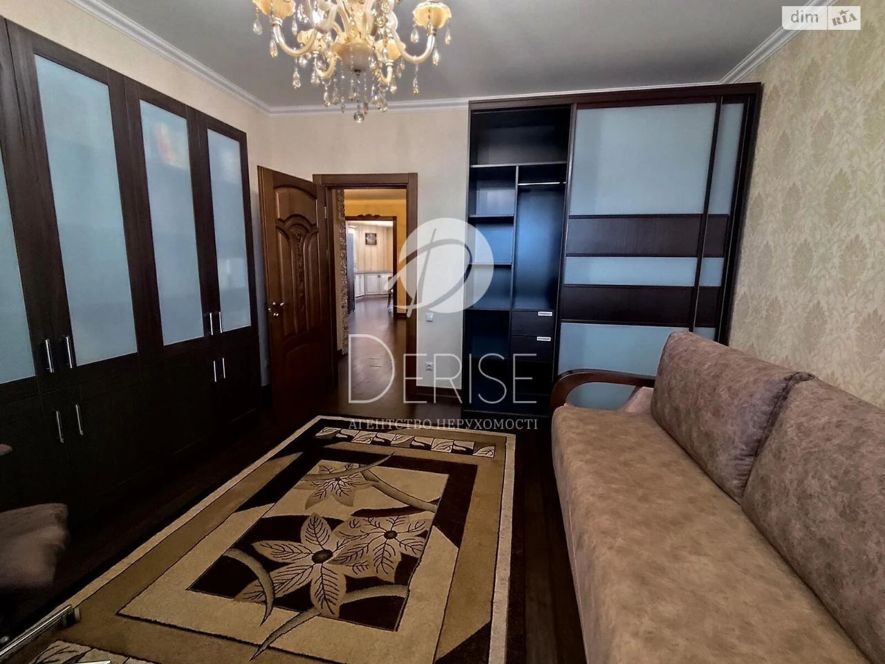 Продаж Квартира Дарницький