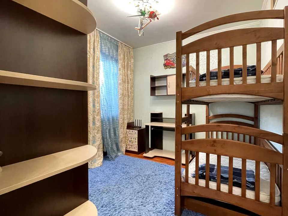 Apartment. Sergyi Beregovo St.