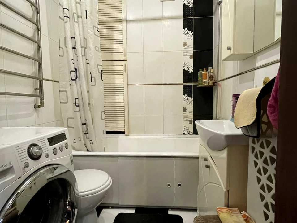 Apartment. Sergyi Beregovo St.