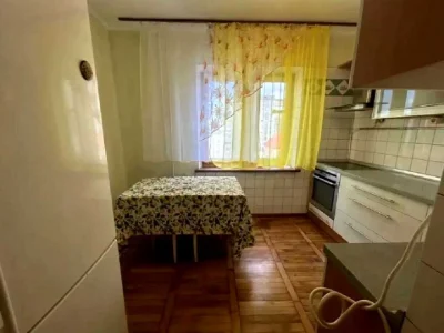 Квартира. Київ, Левка Лук'яненка вул.