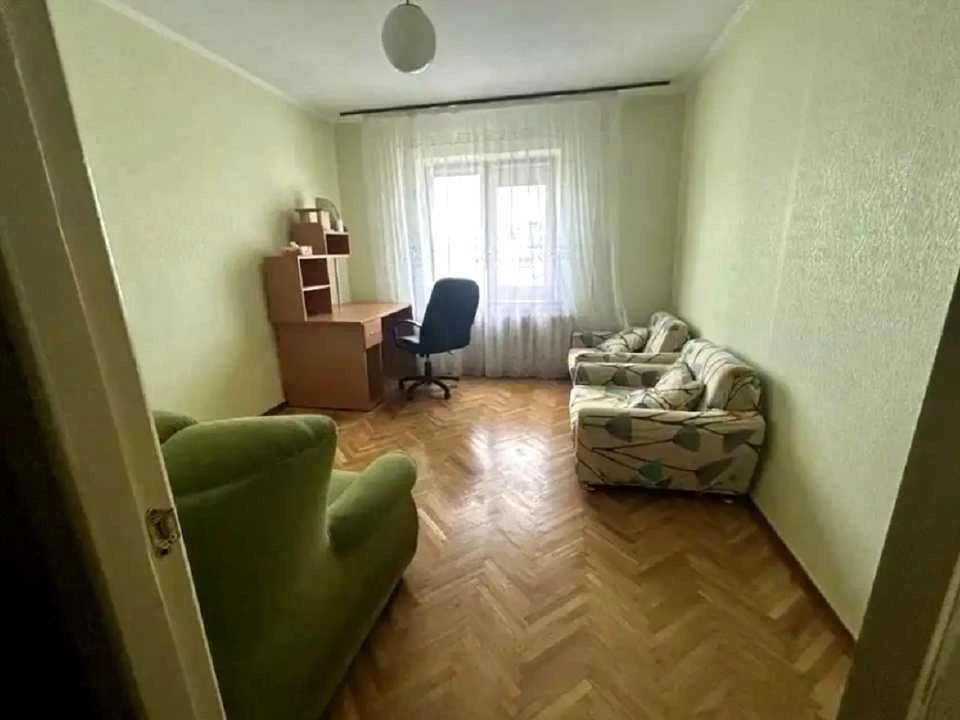 Квартира. Київ, Левка Лук'яненка вул.