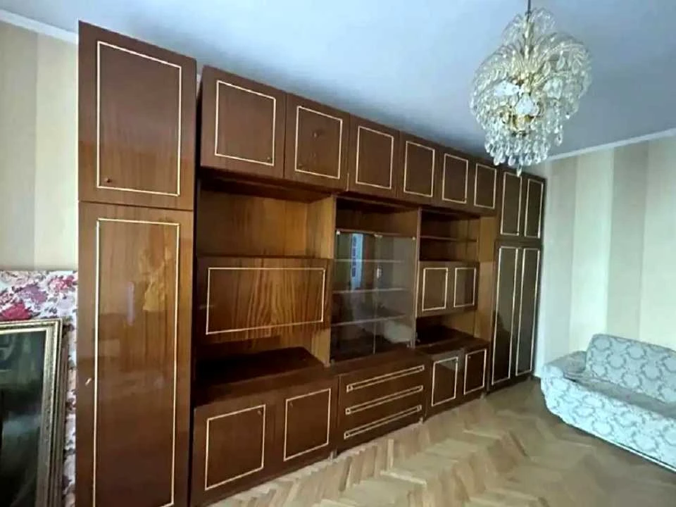 Квартира. Київ, Левка Лук'яненка вул.