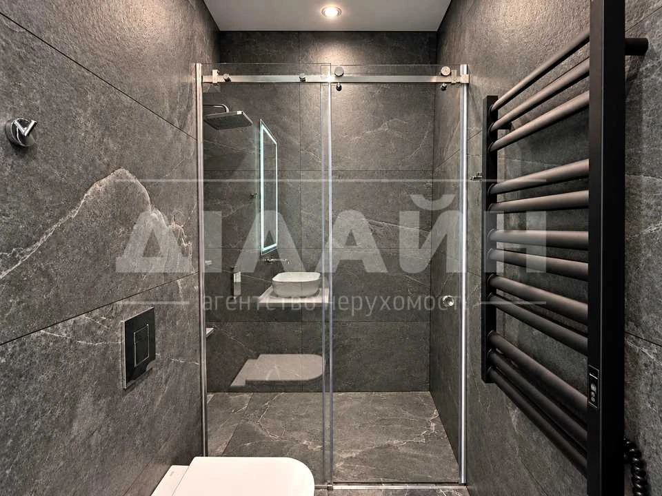 Apartment. Дніpro, Volodymyr Verнадського St.