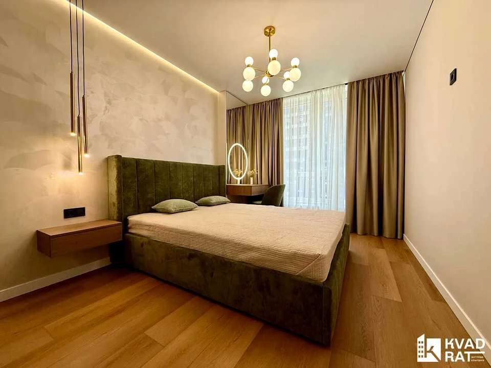Apartment. Ivano-Frankivsk, Kimikiv St.