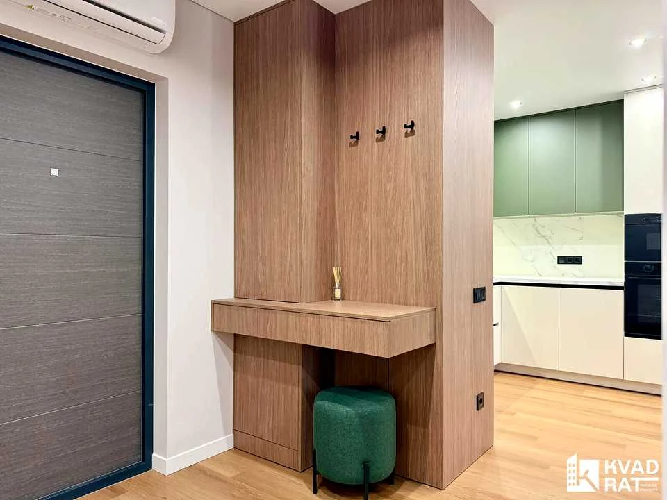 Apartment. Ivano-Frankivsk, Kimikiv St.