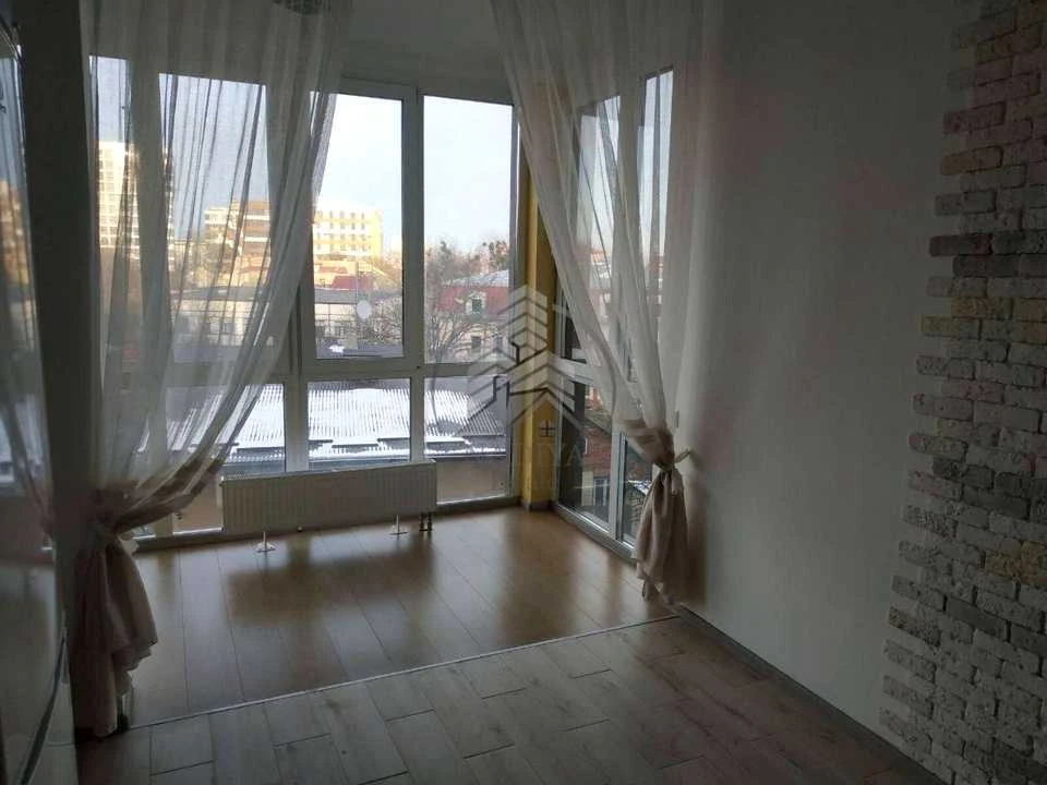 Apartment. Львів, Малинова St.