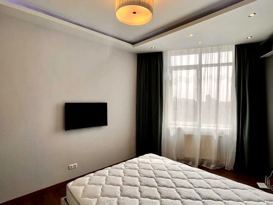 Apartment. Kyiv, General Shapoval St.