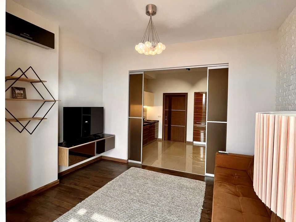 Apartment. Kyiv, General Shapoval St.