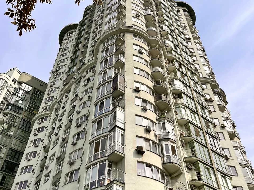 Apartment. Kyiv, General Shapoval St.
