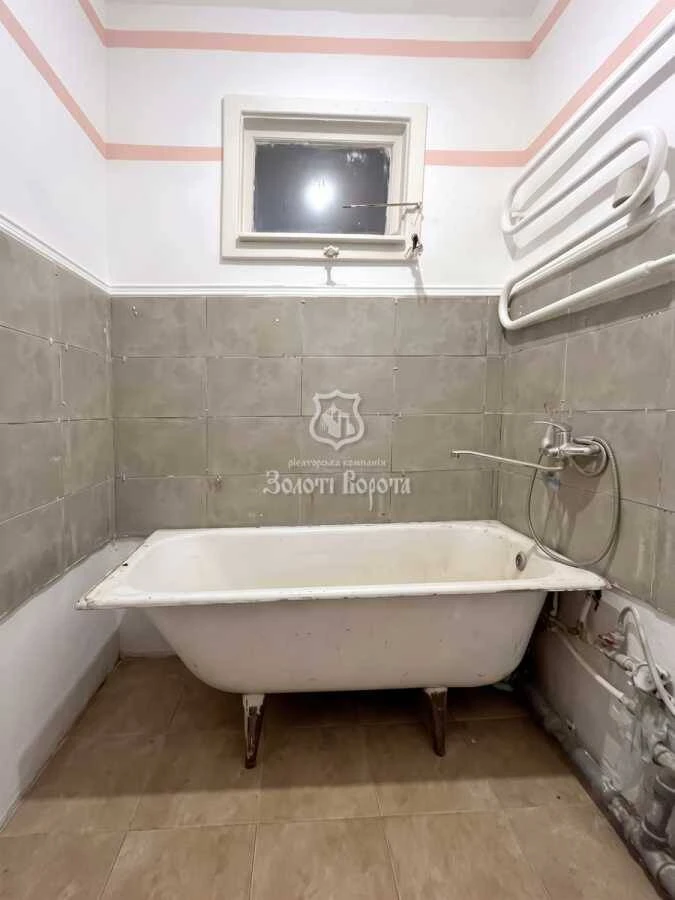 Продам 2-к квартиру Київ, Дніпровський, Будівельників вул, 5