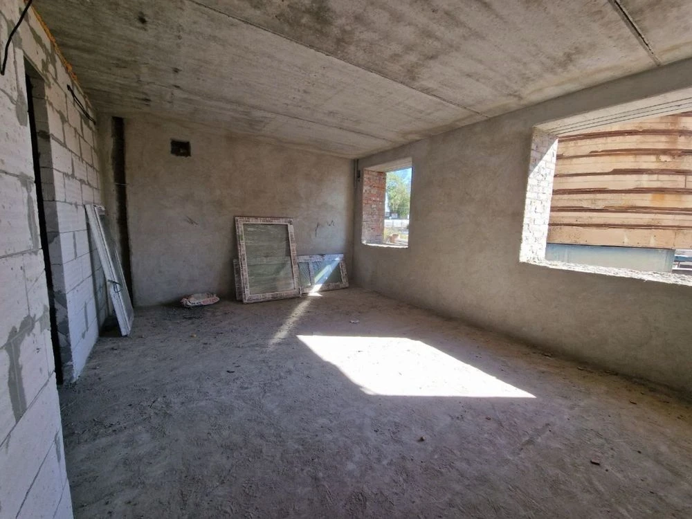 Sale of a 2-room apartment on St. Troleybusna