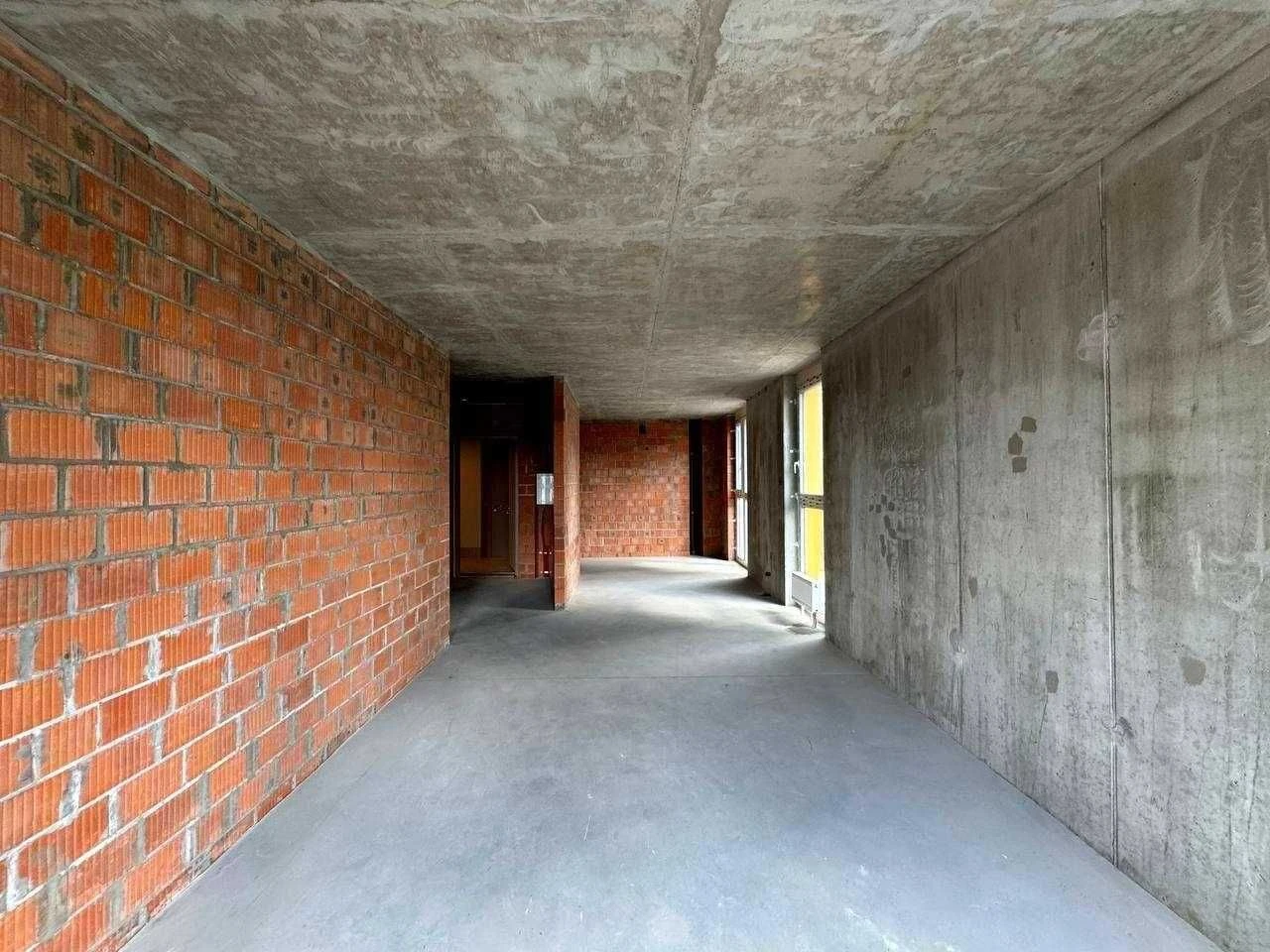 Продаж ЖК Русанівська Гавань 1-кімнатна квартира 65 м² з видом