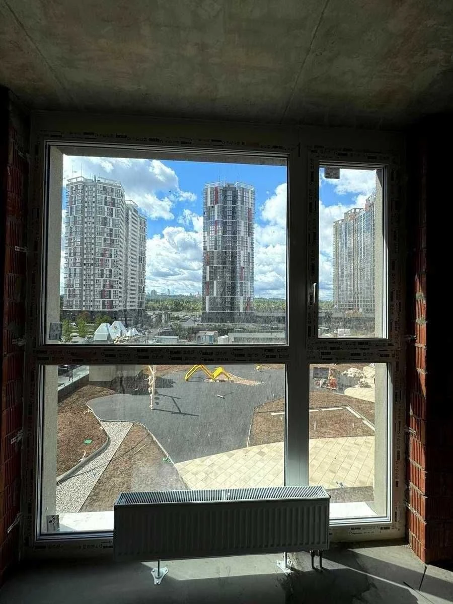 Продаж ЖК Русанівська Гавань 1-кімнатна квартира 65 м² з видом