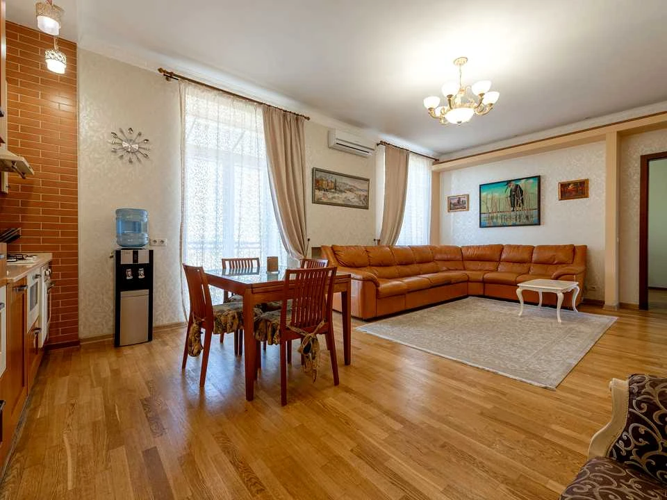 Квартира. Киев, ул.