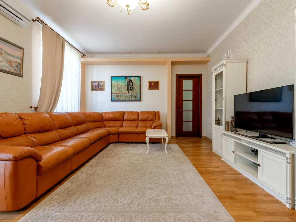 Квартира. Киев, ул.