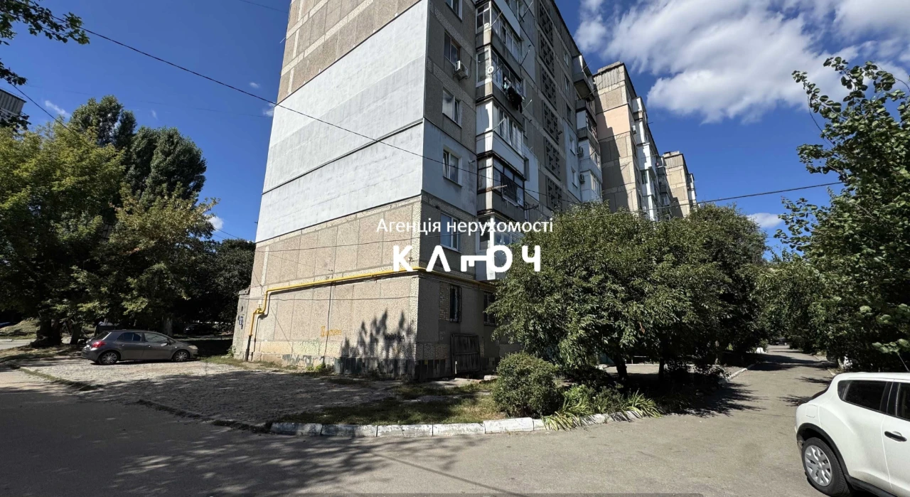 Продаж 1к квартири р-н Полтавська, площа 41м2, 2/9 поверх!
