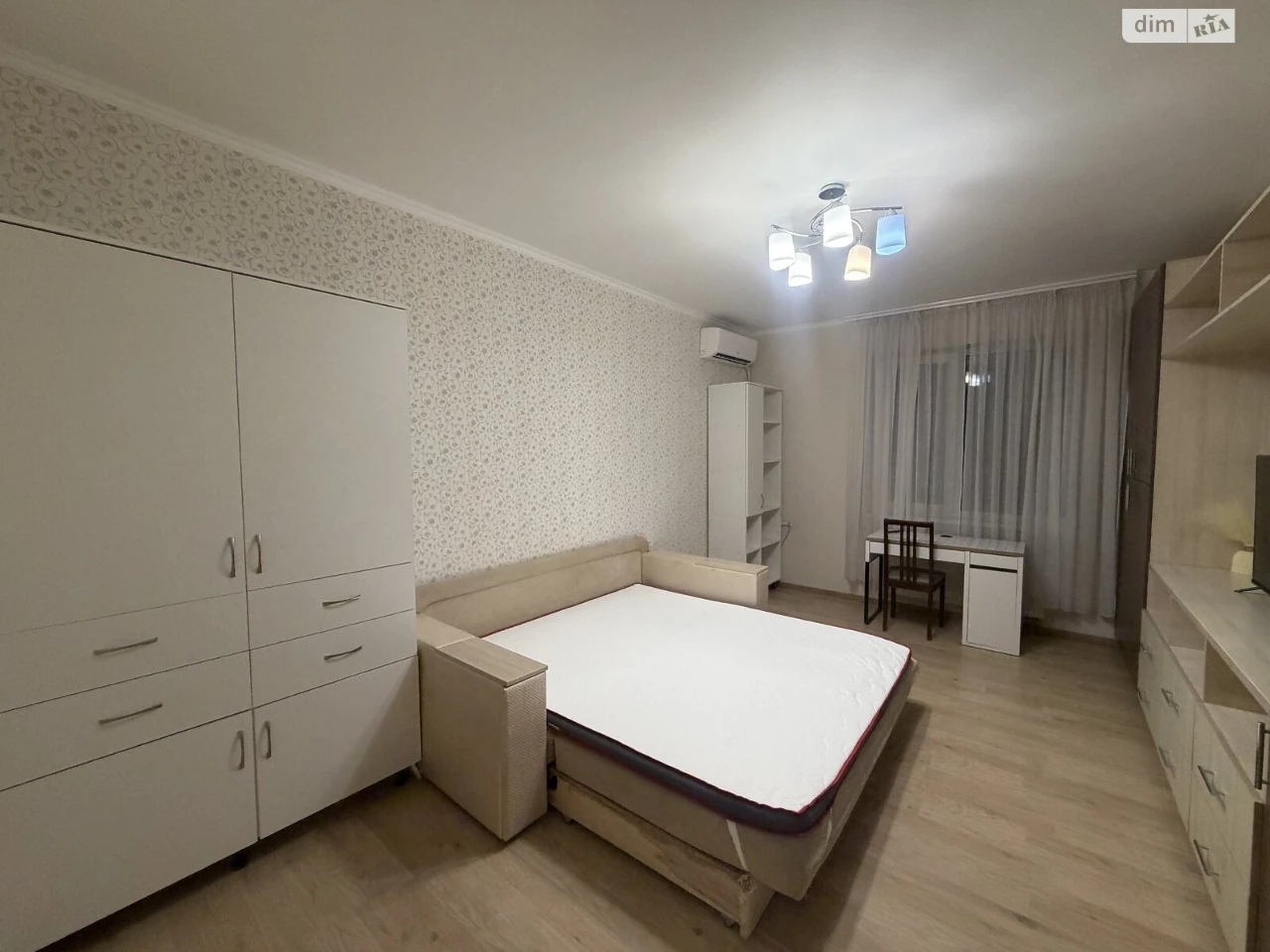 Довгострокова Оренда Квартира Відрадний