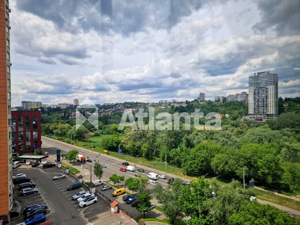 Квартира. Киев, проспект Валерия Лобановского