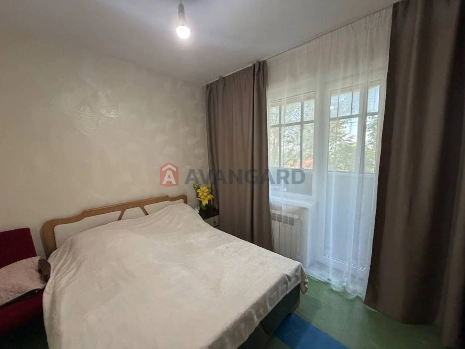 Продам 2 комнатную квартиру, чешка, правый берег