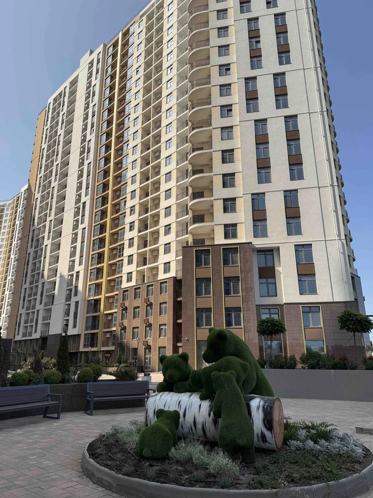 KADORR CITY — 2-кімнатна квартира з терасою