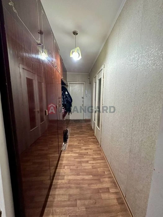 Продам 2 комнатную квартиру, чешка, правый берег