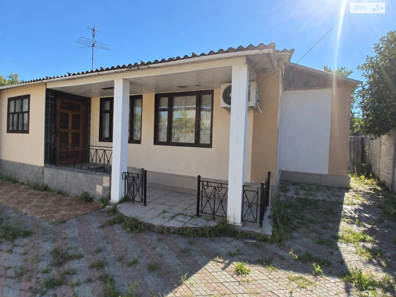 Sale of Part of a House in Nemyshlyan