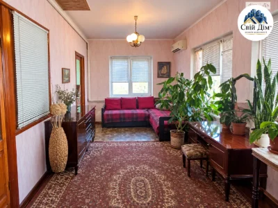 Sale of Part of a House in Nemyshlyan