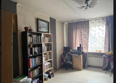 Sale of a 2-room apartment, near the center