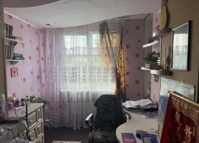 Sale of a 2-room apartment, near the center