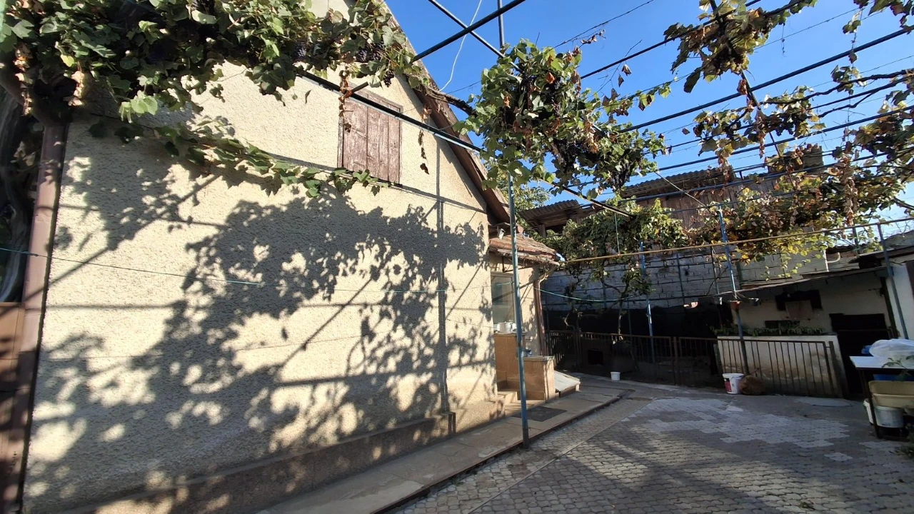 For Sale House, Radvanka area