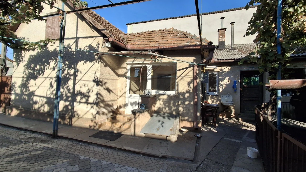 For Sale House, Radvanka area