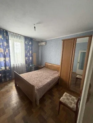 For Sale: 2-room apartment on Shatilovka, on European Street, near the Scientific Metro