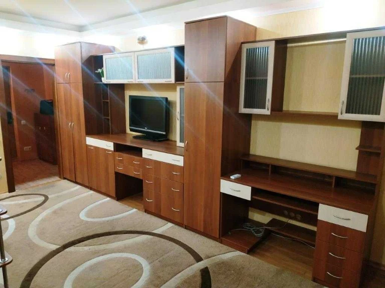 Аренда 1-комнатной квартиры 43.6 м², Николая Лаврухина ул.,