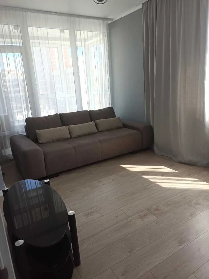 Rent of a 2-room apartment 66 sq m, Oleksandra Olesia St., 4A
