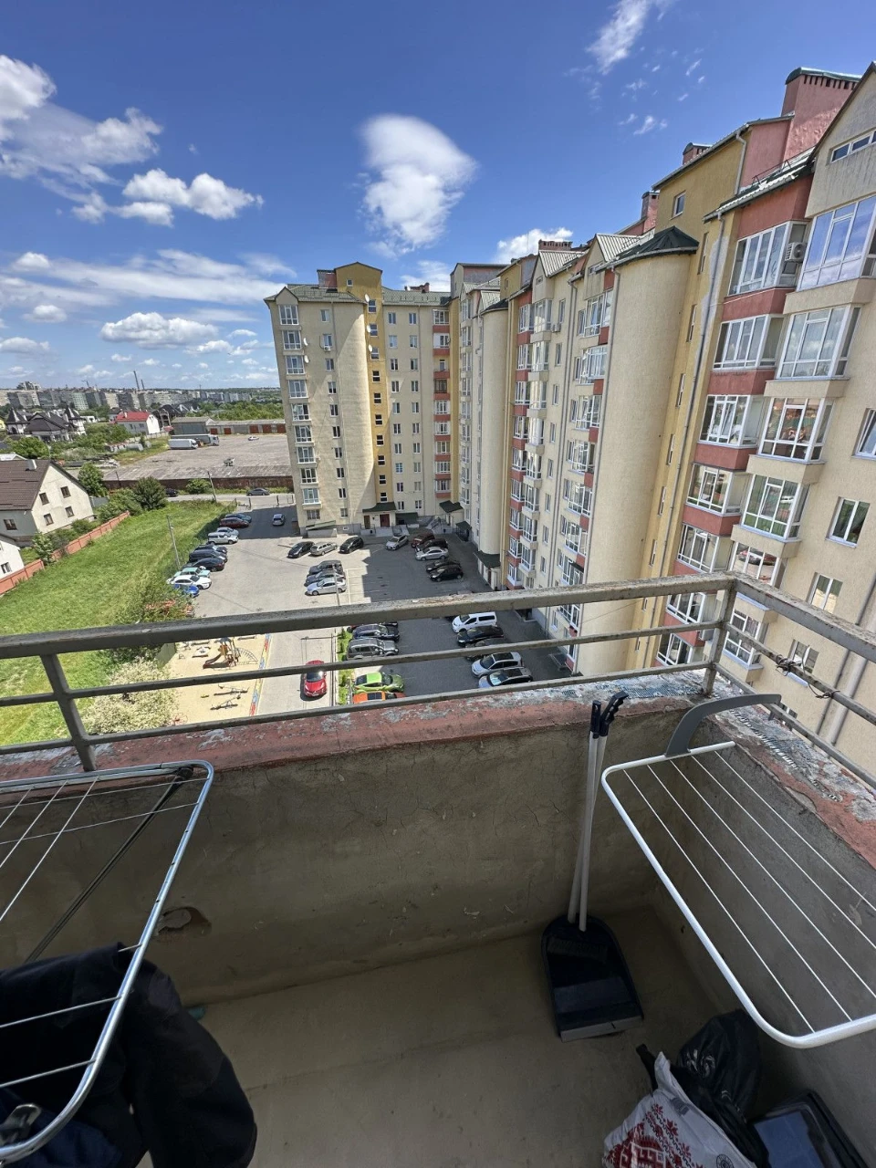 Sale of 1-room apartment in Sykhiv district, renovated