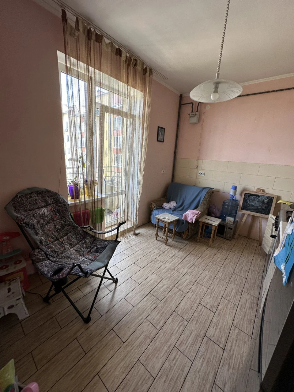 Sale of 1-room apartment in Sykhiv district, renovated