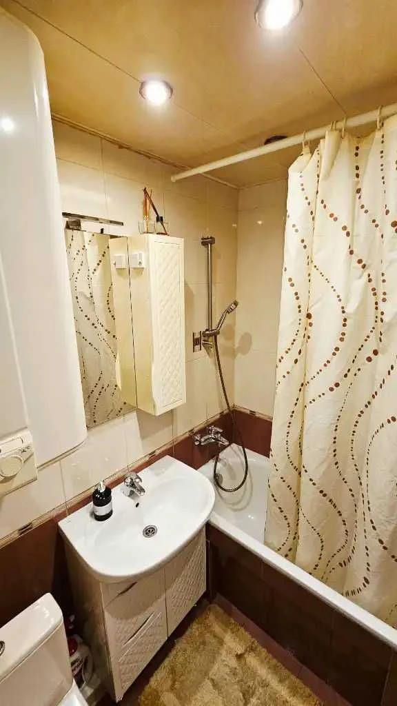 Продаж 3к квартир Перемога-5 Героев пр. 11 Соборний