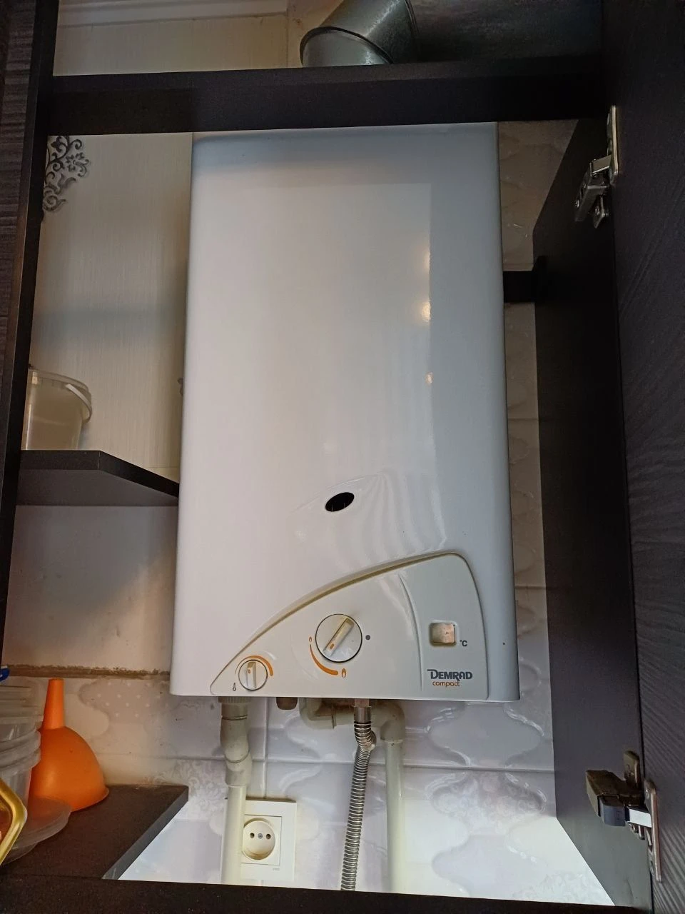 Продам 3к квартиру с ремонтом и автономным отоплением