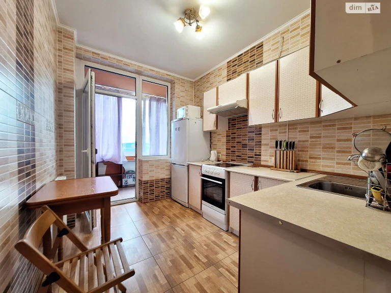 Long-Term Rental Apartment, Obol'