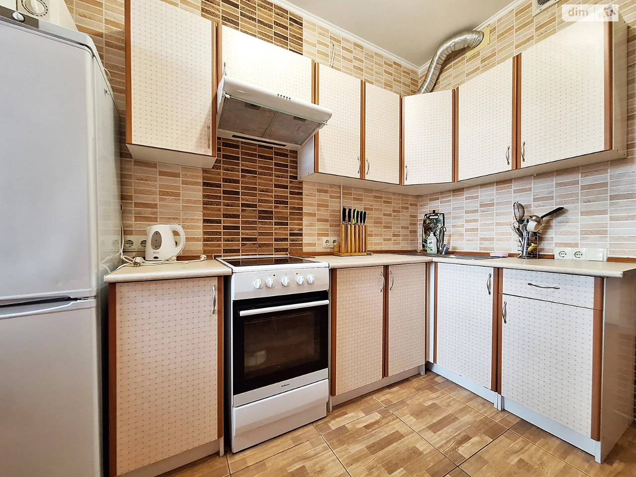 Long-Term Rental Apartment, Obol'