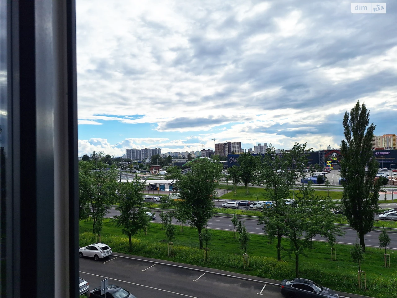 Long-Term Rental Apartment, Obol'