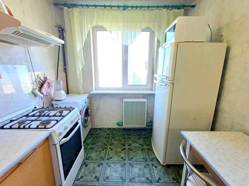 Квартира. Київ, Верховної Ради бульв.