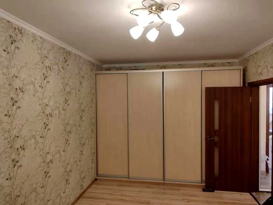 Квартира. Київ, Милославська вулиця