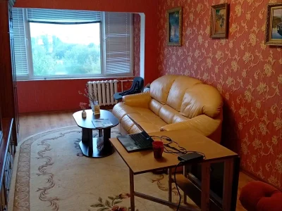 Оренда квартири 2-кімн. 53 м² 9/9 пов.