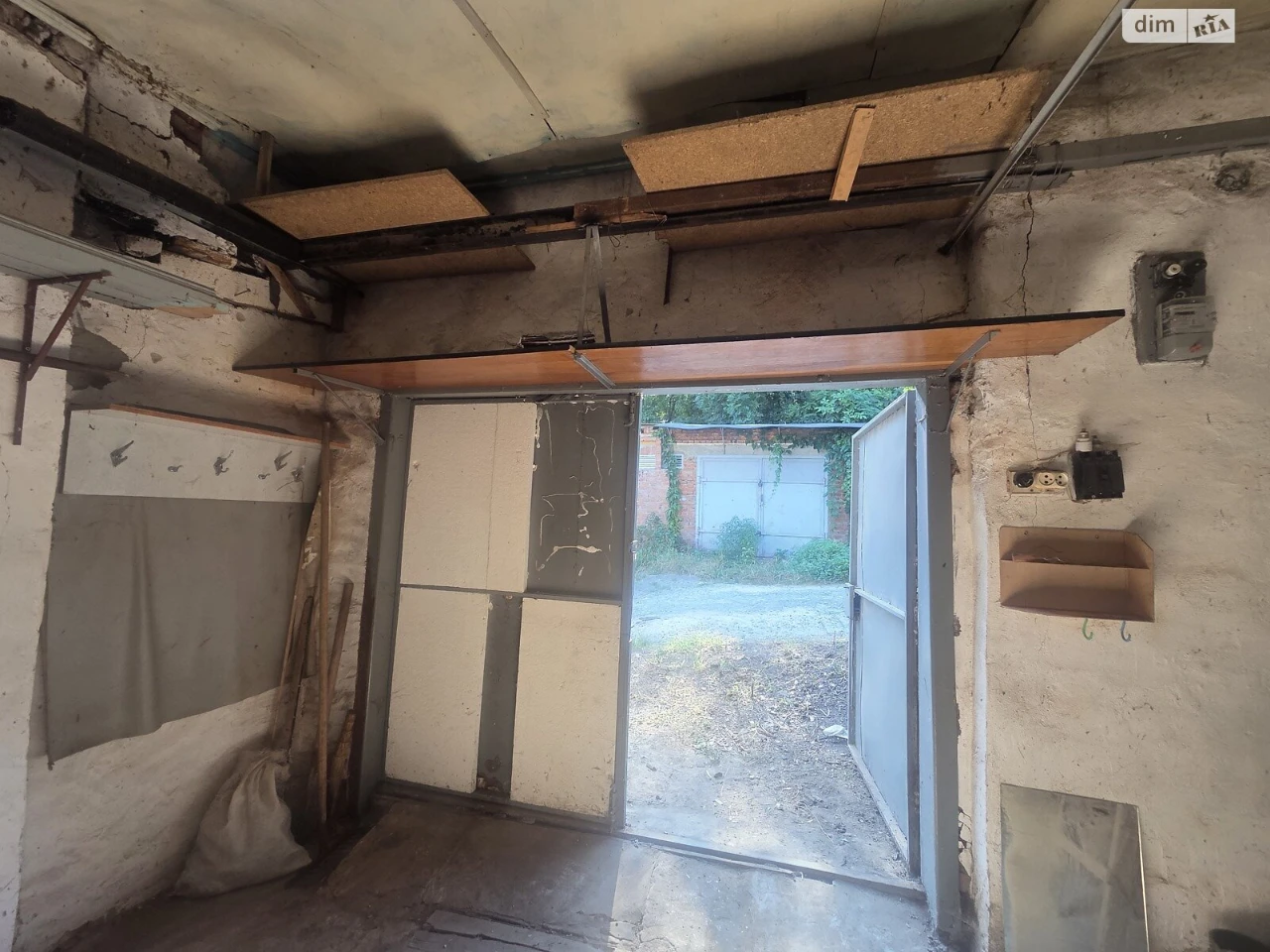Продаж Місце в гаражному кооперативі Південно-Західний